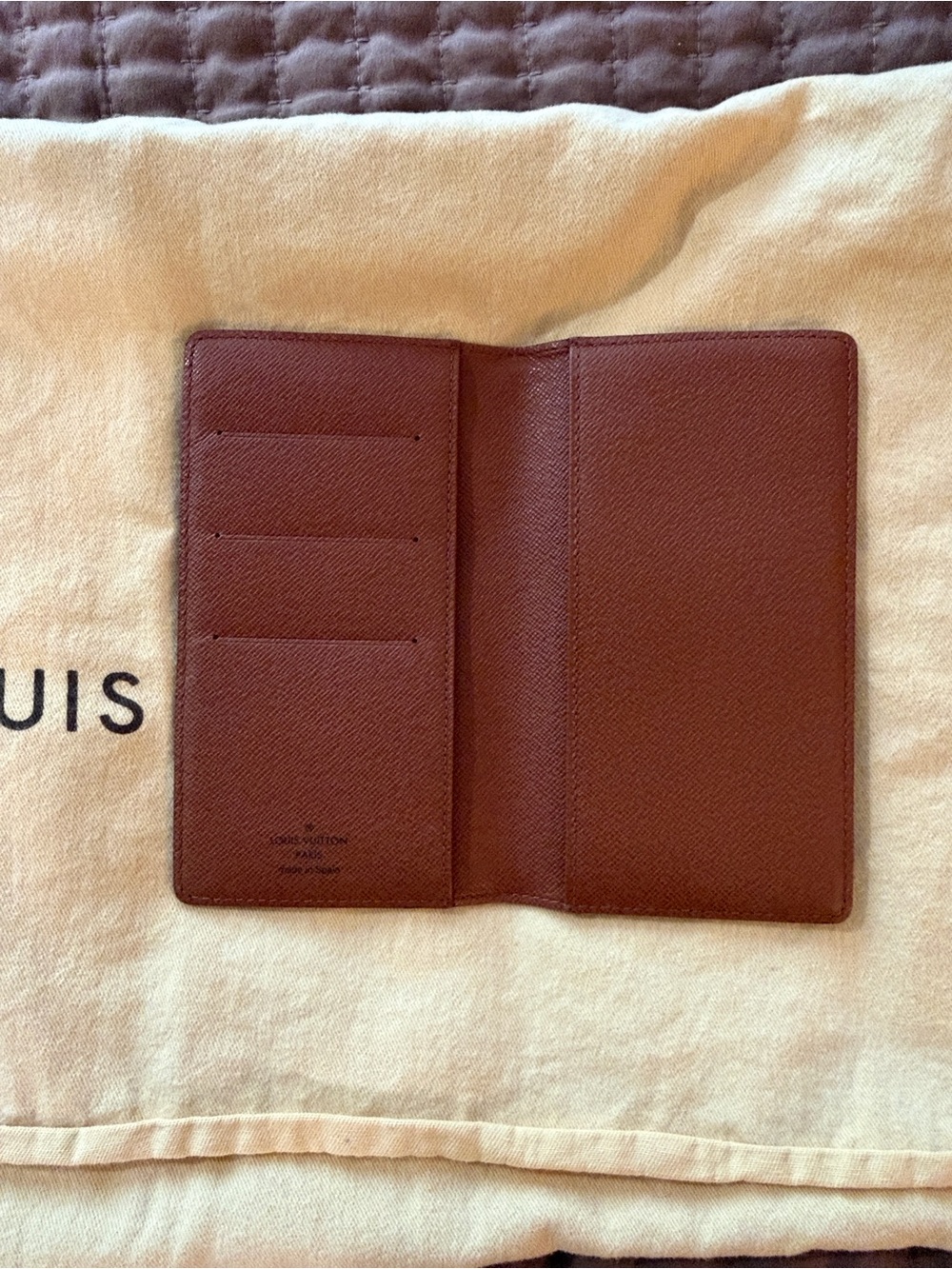 Authentic Louis Vuitton Slim Monogram Wallet/Checkbook Cover/Passport Holder - Picture 4 of 6